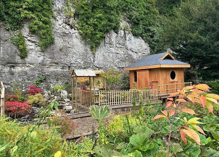 Cascades Gardens Bed & Breakfast Matlock 